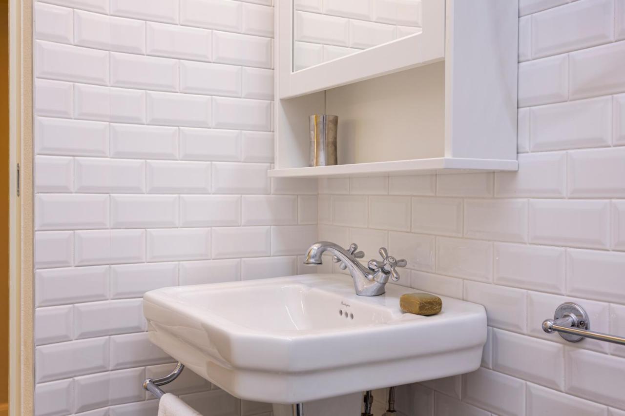 Modern & Stylish Loft - 2 Min From Central Station Milan Exterior photo